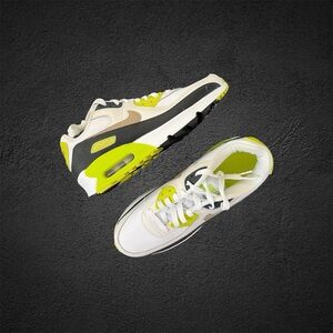 ✔️New✔️ NIKE Air Max 90 GS 'Cyber’